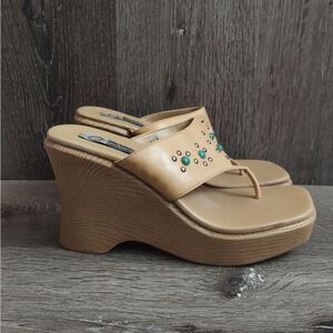 Ellemenno Vintage 90s Wood Platform Studded Thong Sandal Size 9.5M